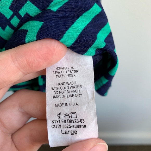 41 Hawthorn Patterned Wrap Dress - Picture 4 of 5